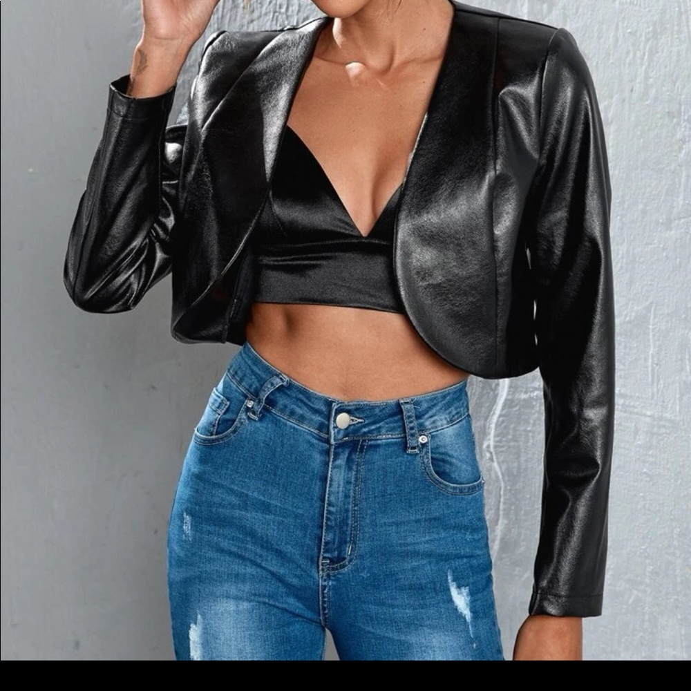 Cropped open front faux leather jacket new without tags